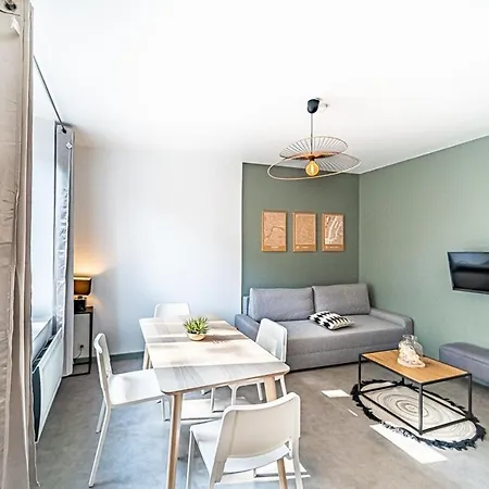 Apartment Les Amandiers 4 Pers- Centre-lyon Oullins